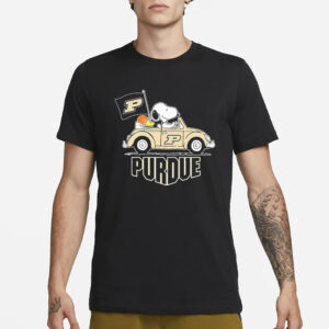 Snoopy and Woodstock driving car purdue boilermakers 2023 T-shirt3